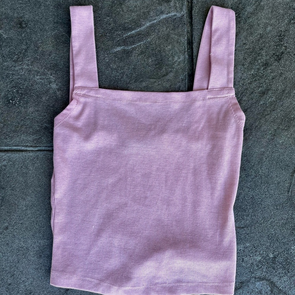 Square neck cropped tank